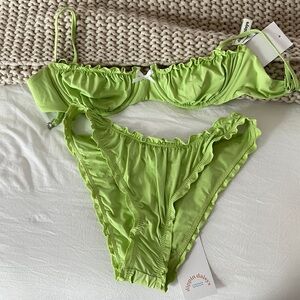 NWT dippin daisys bikini